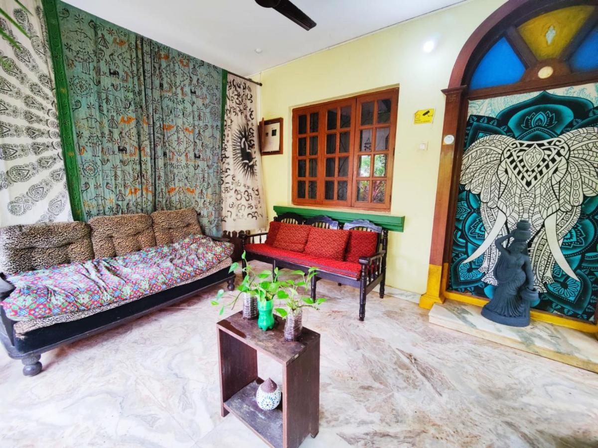 Bella Villa Luxury Stay Панаджи Екстериор снимка